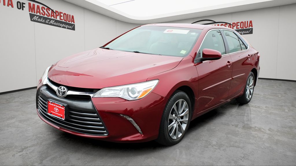 Red (Ruby Flare Pearl) 2015 Toyota Camry XLE Sedan Front-Wheel Drive 6-Speed Automatic