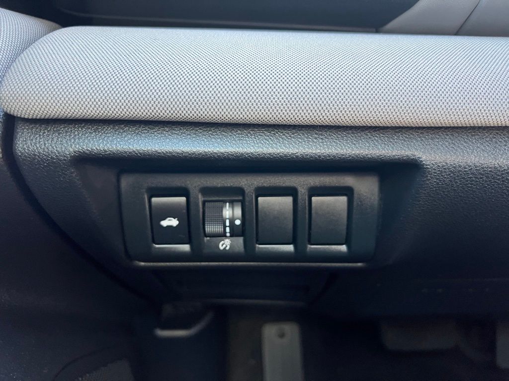 Thumbnail: 2023 Subaru Legacy - 17