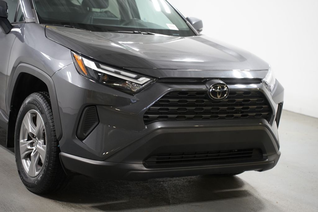 Thumbnail: 2024 Toyota RAV4 - 4