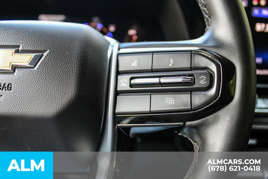 Used 2023 White Chevrolet LT image 24