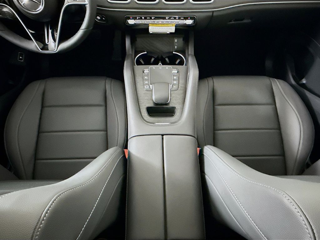 Thumbnail: 2026 Mercedes-Benz GLE - 17