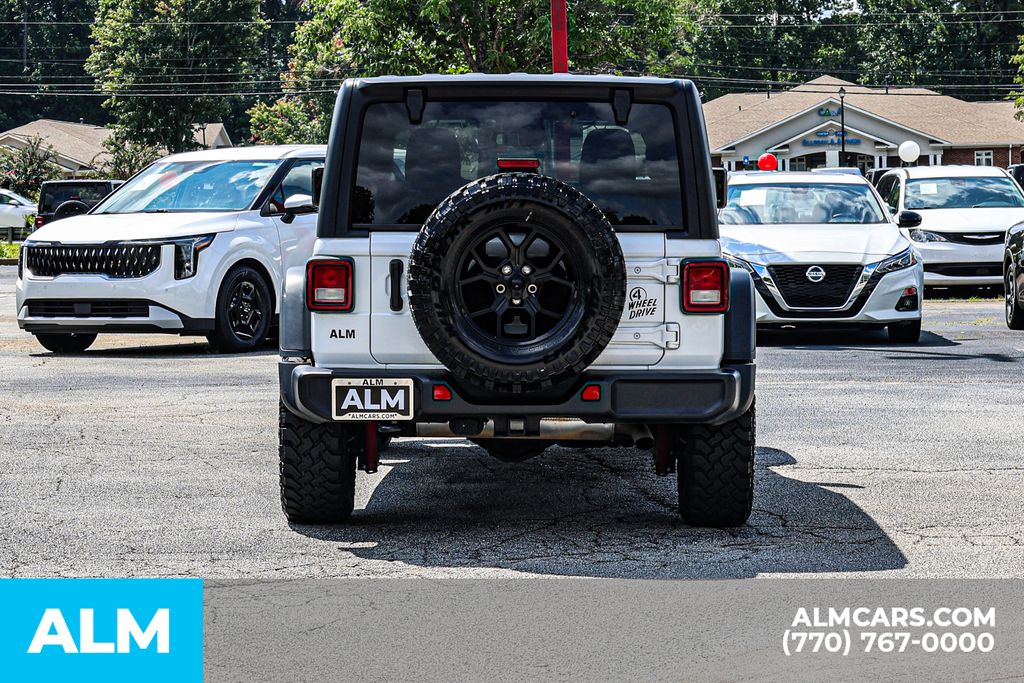 2025 Jeep Wrangler #11