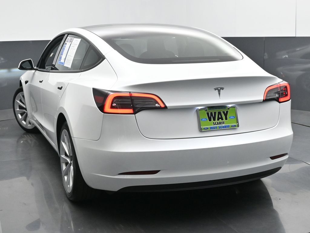 2023 Tesla Model 3 Base