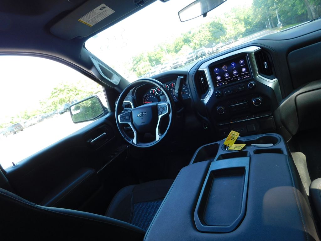 2019 Chevrolet Silverado 1500  3