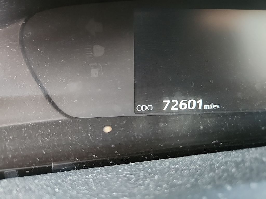 Thumbnail: 2017 Toyota Prius - 4