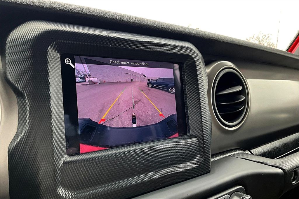 Used 2020 Red Jeep Sport image 23