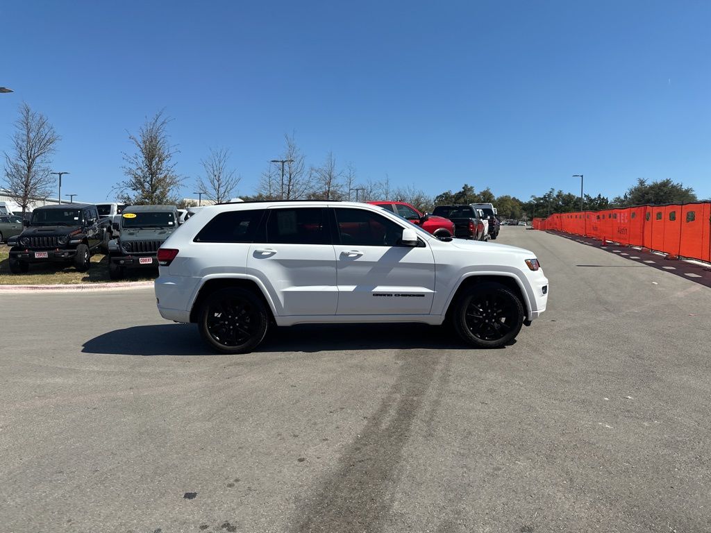 Used Car 2019 Jeep Grand Cherokee  Altitude For Sale Under $20,000 In Austin, Texas