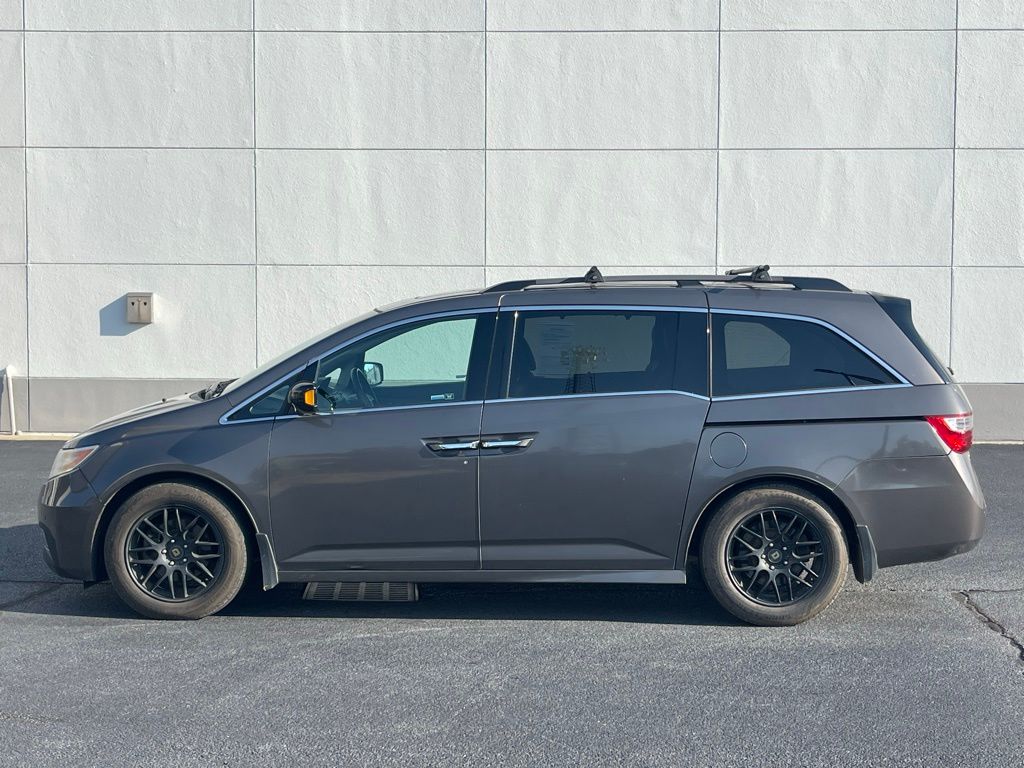 Thumbnail: 2012 Honda Odyssey - 2