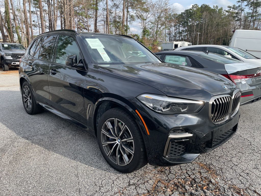 2022 BMW X5 M50i's photo
