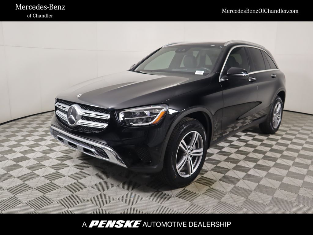 2022 Mercedes-Benz GLC 300 Hero Image