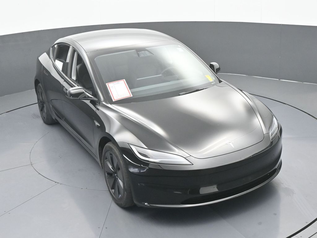 Used 2025  Tesla Long Range image 49