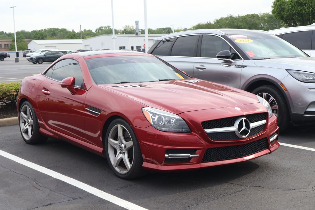 Thumbnail: 2016 Mercedes-Benz SLK - 3