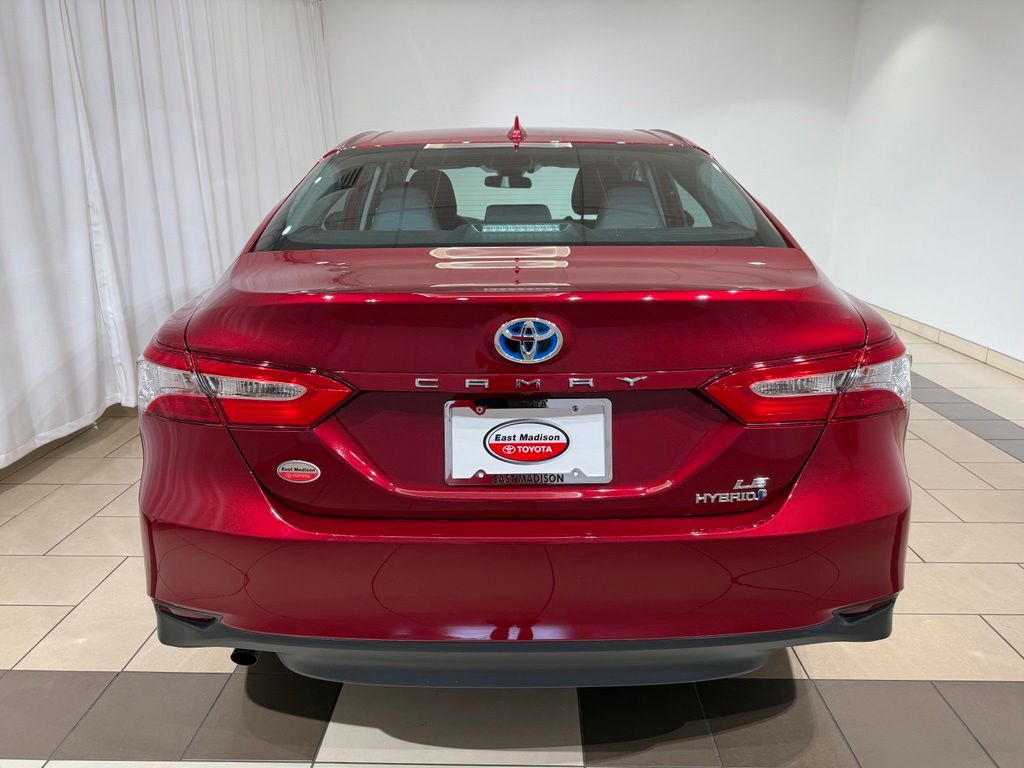 Thumbnail: 2019 Toyota Camry - 4