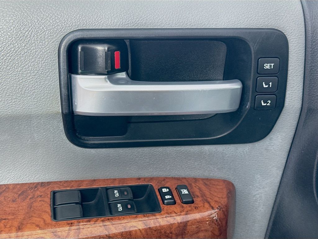 Used Car 2018 Toyota Sequoia  Platinum For Sale Under $35,000 In Austin, Texas