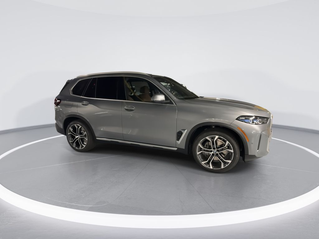 Thumbnail: 2026 BMW X5 - 9