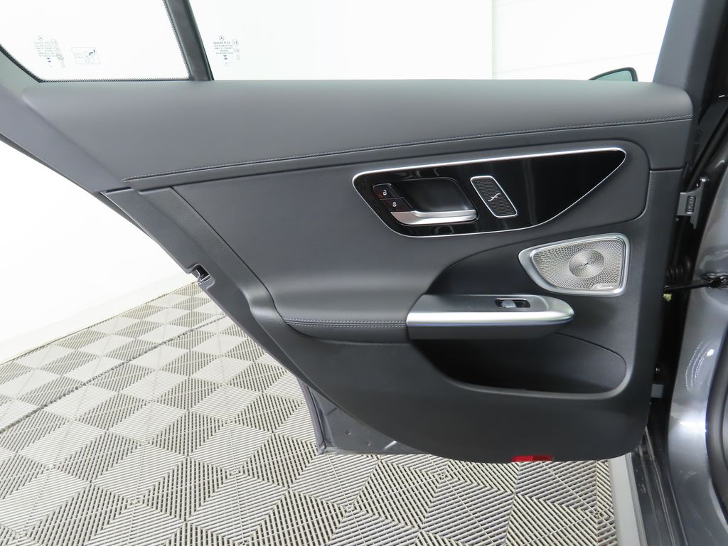 Thumbnail: 2025 Mercedes-Benz C-Class - 28