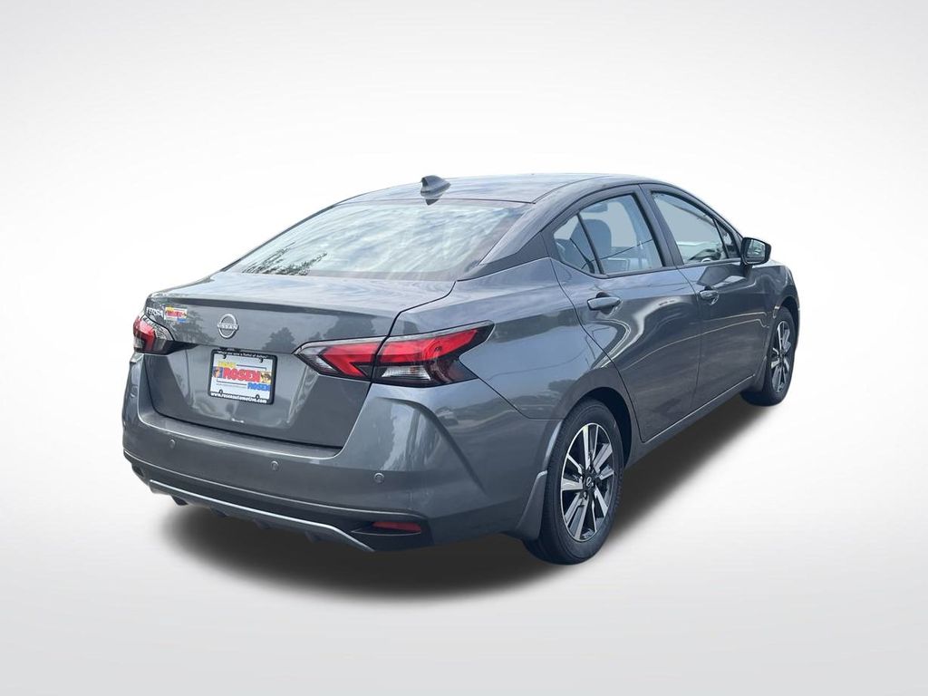 2025 Nissan Versa 1.6 SV photo