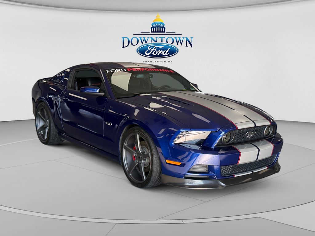 2014 Ford Mustang GT Coupe RWD