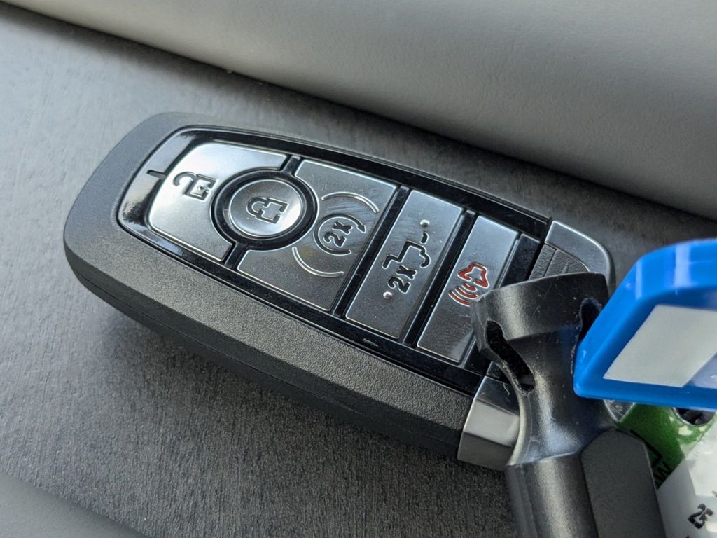 2025 Ford F-250 Platinum