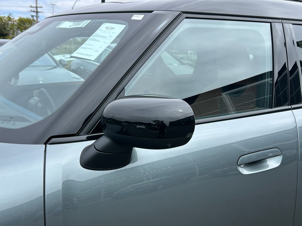 Thumbnail: 2027 MINI Cooper Countryman - 10