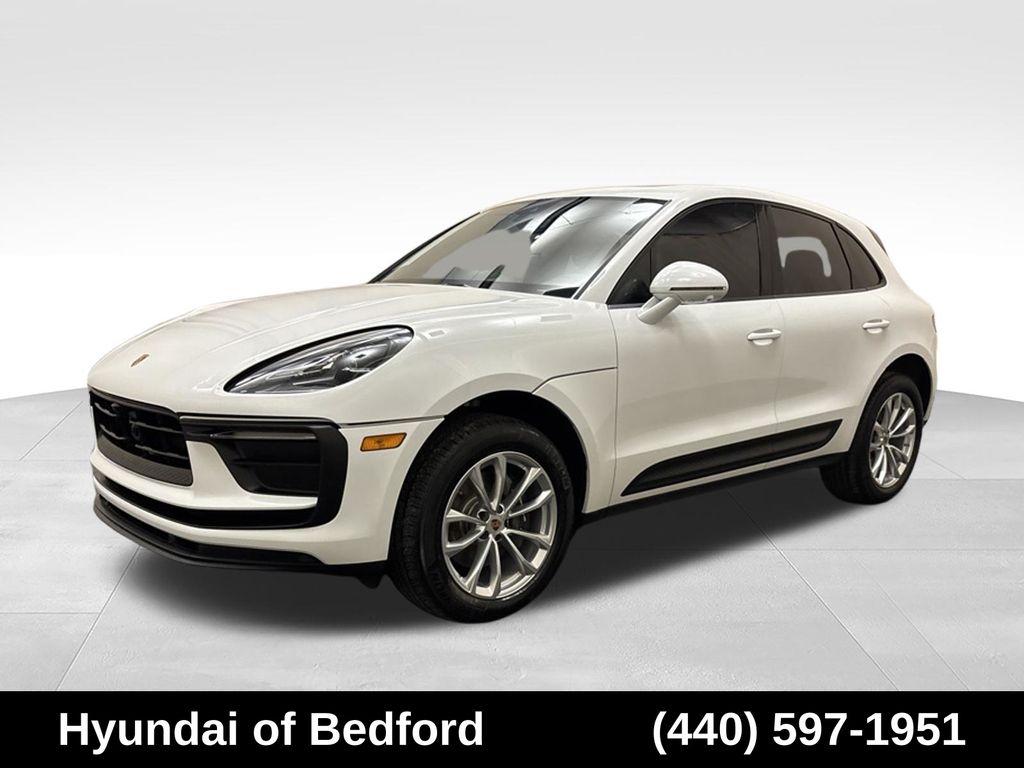 2023 Porsche Macan
