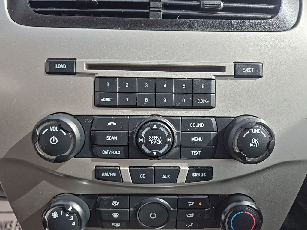 Used 2009  Ford SEL image 28