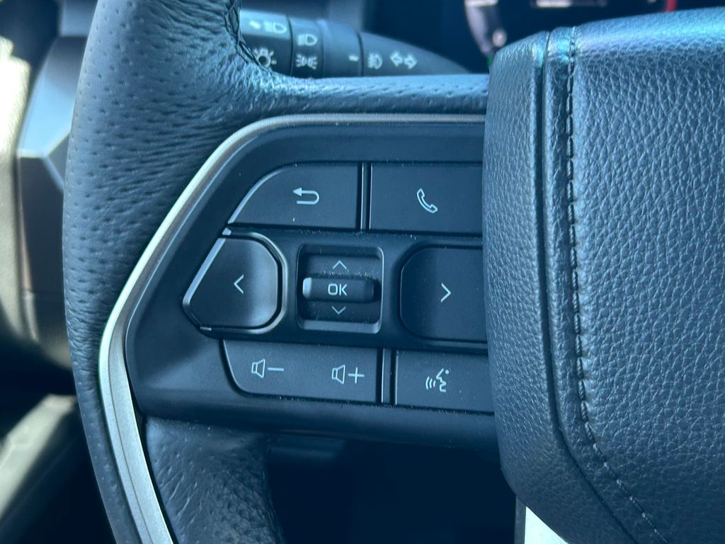 Used 2025 Toyota Tacoma Hybrid Truck