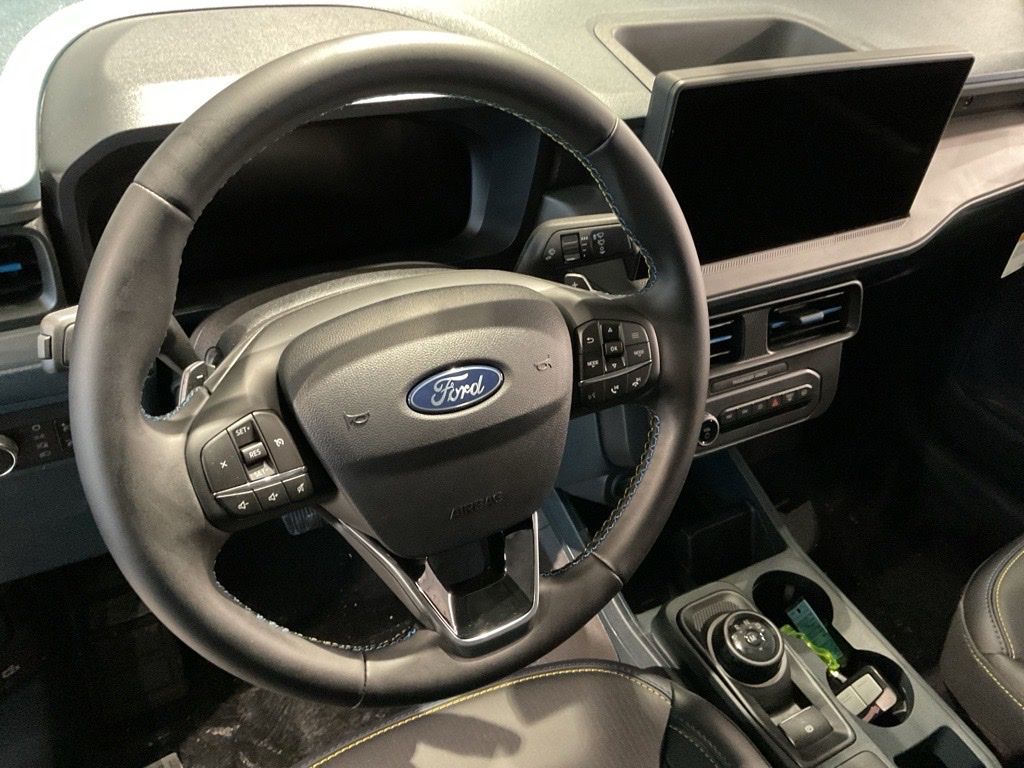 New 2026 Black Ford Lobo Standard image 11