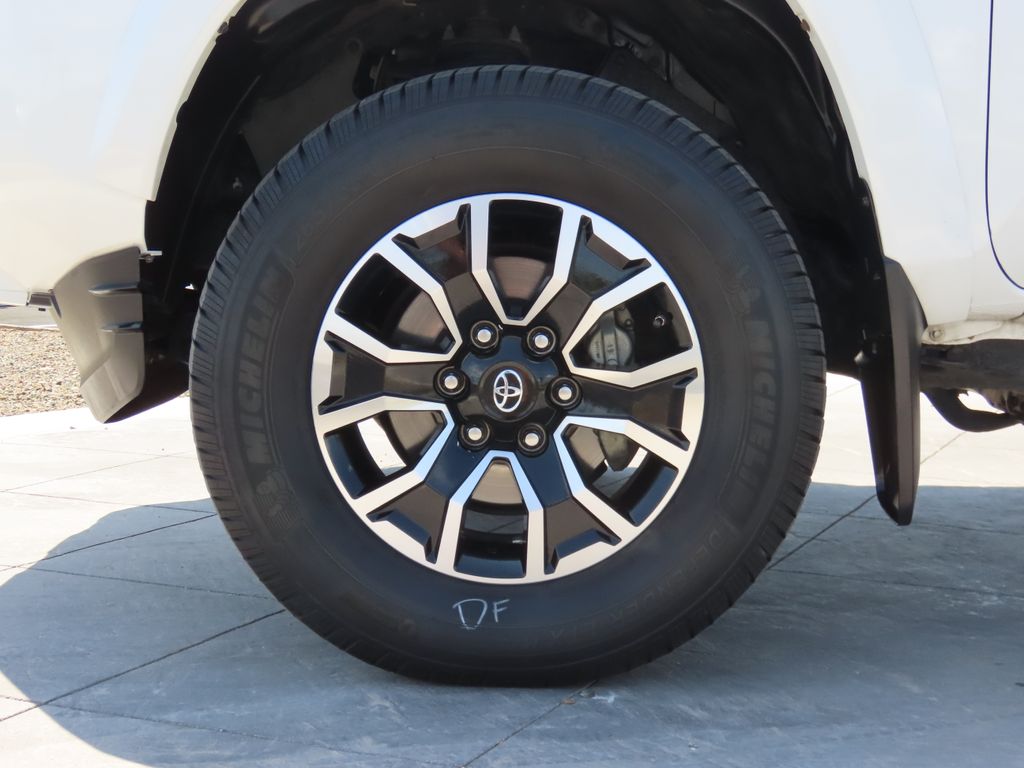 2021 Toyota Tacoma TRD Sport 30