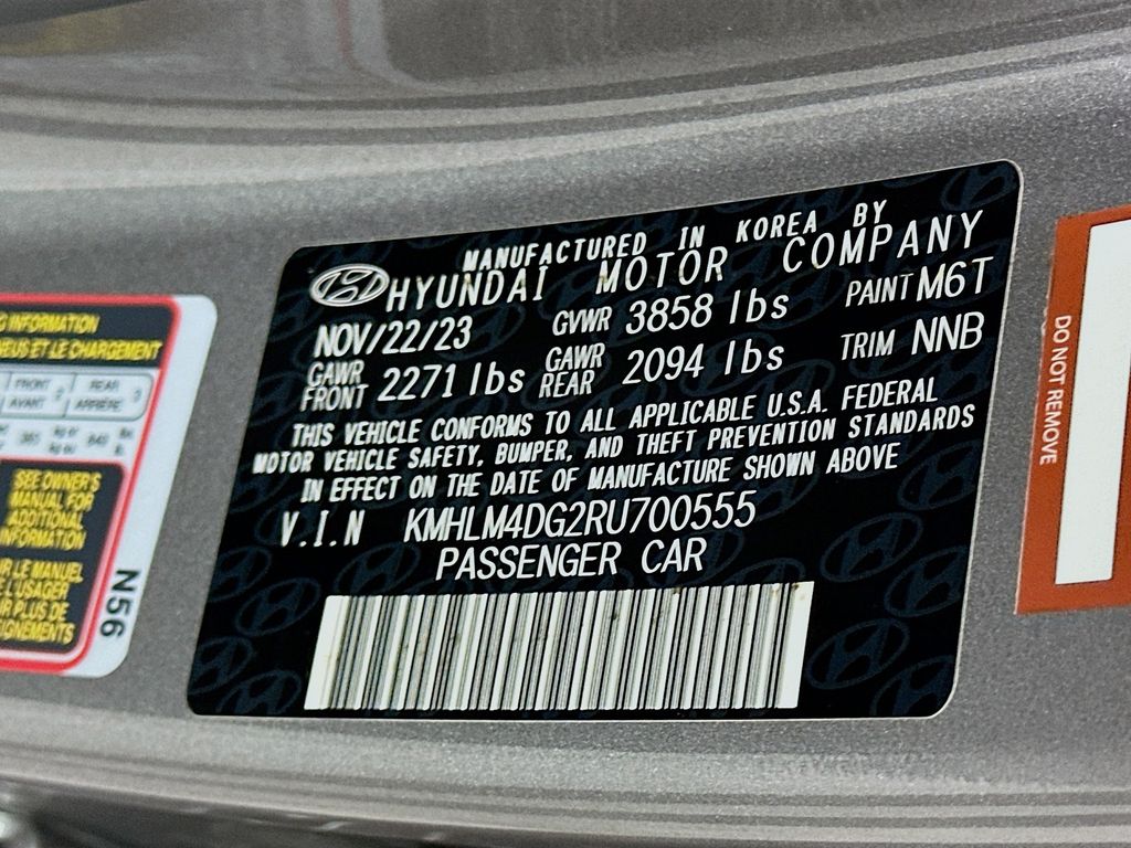 Thumbnail: 2024 Hyundai Elantra - 31