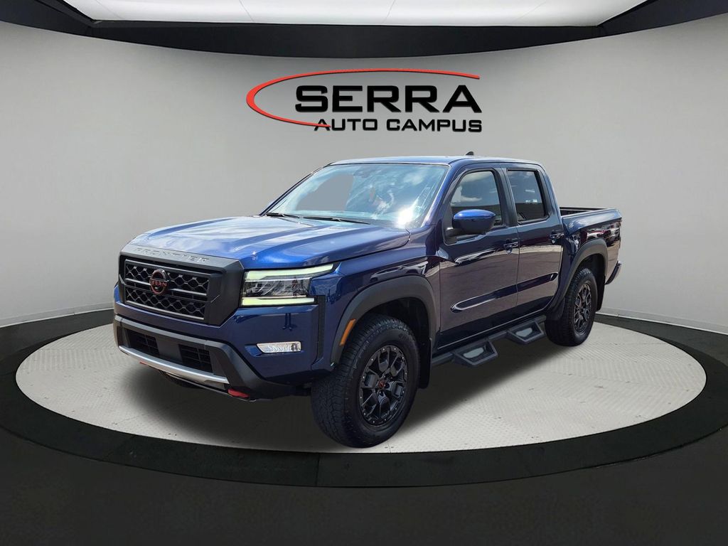  2022 Nissan Frontier PRO-4X Crew Cab 4WD   