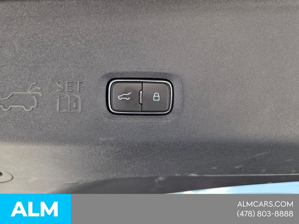 Used 2025 White Ford Active image 12