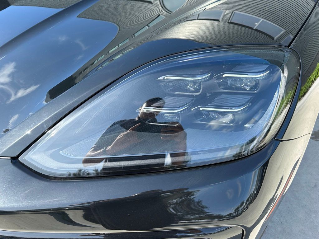 Thumbnail: 2025 Porsche  - 7