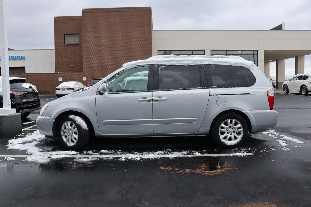 2008 Kia Sedona EX 2