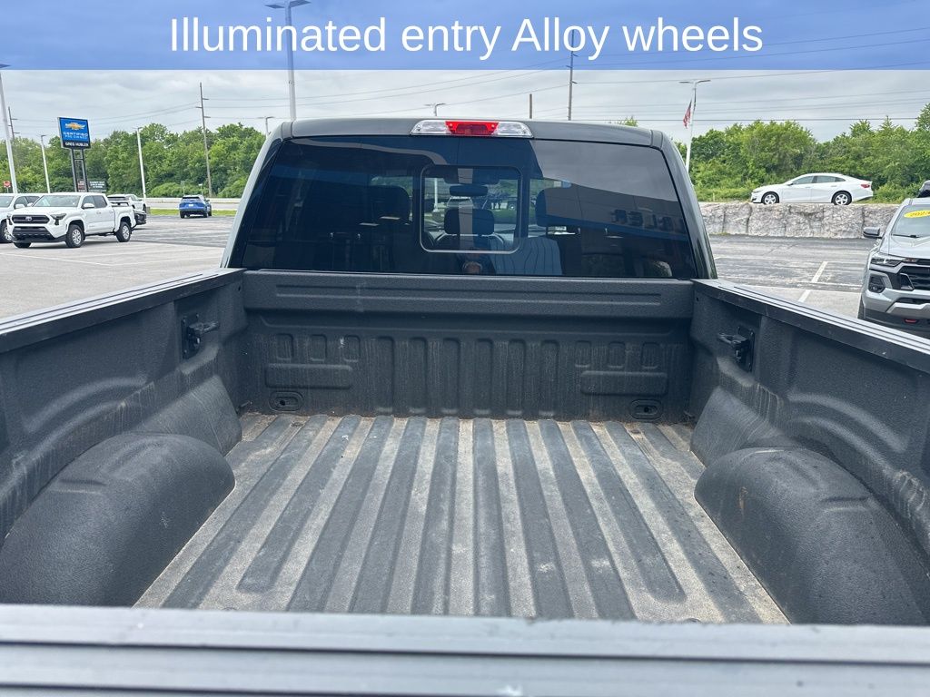 2019 Ford F-150 XLT photo