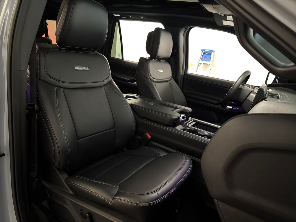 New 2026 Gray Ford Platinum image 28