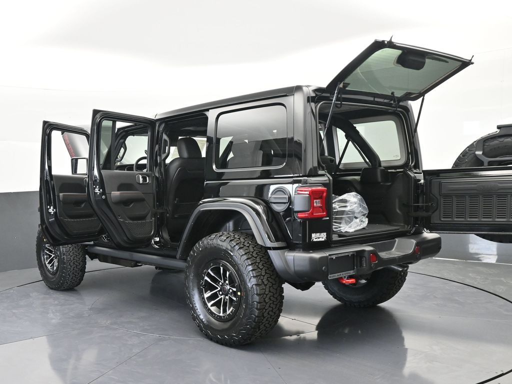 New 2026 Black Clearcoat Jeep Rubicon X image 74