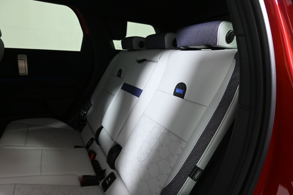 Thumbnail: 2026 MINI Cooper Countryman - 4