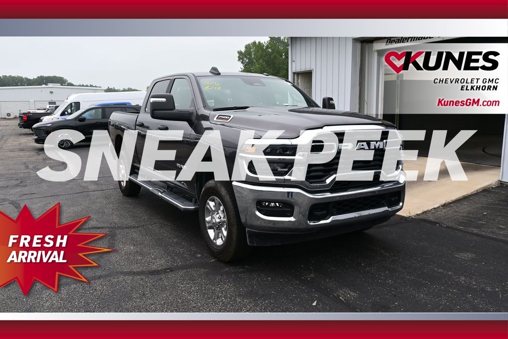 2026 RAM 2500 Big Horn Crew Cab 4WD