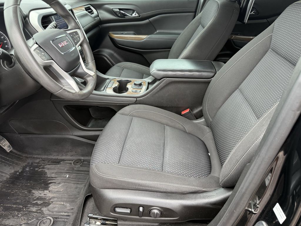 2021 GMC Acadia SLE Black at AutoSavvy Houston Southwest