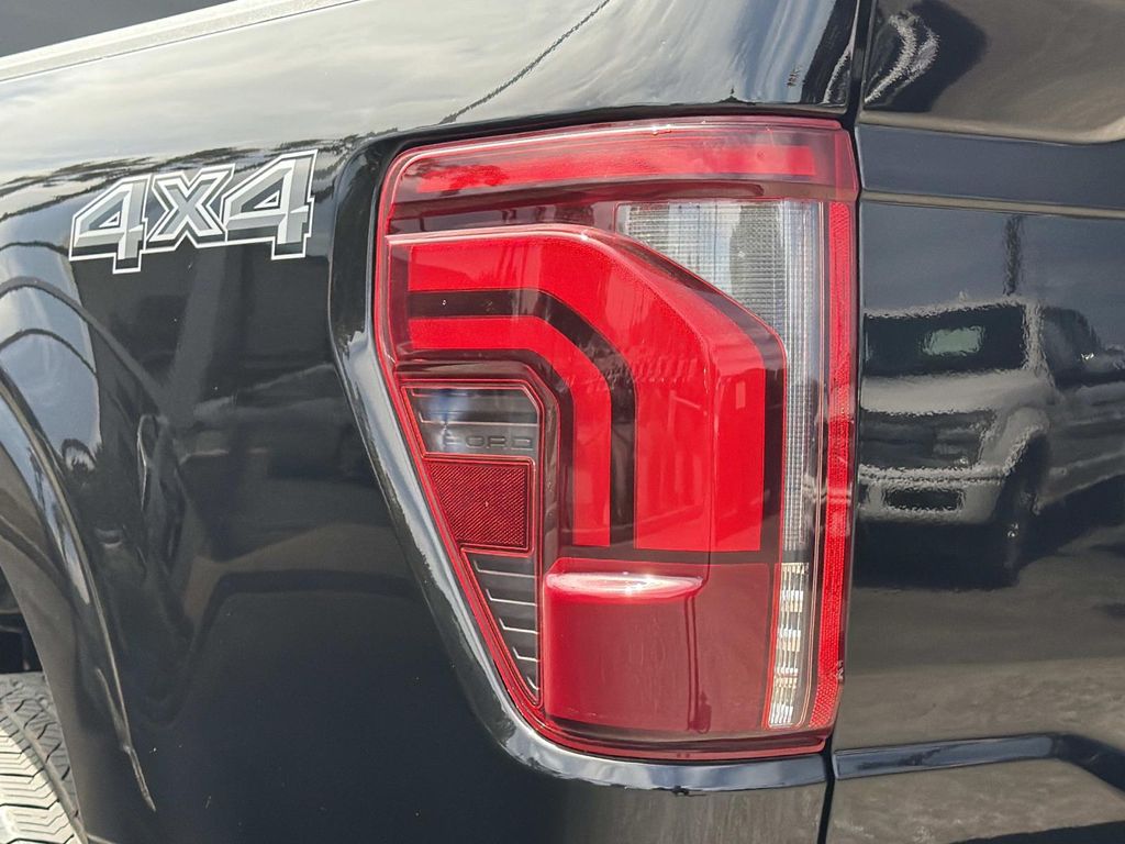 Used 2025 Ford F-150 Lariat 4D SuperCrew