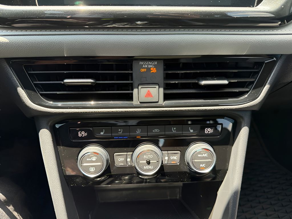 Used 2022 Volkswagen Taos SUV