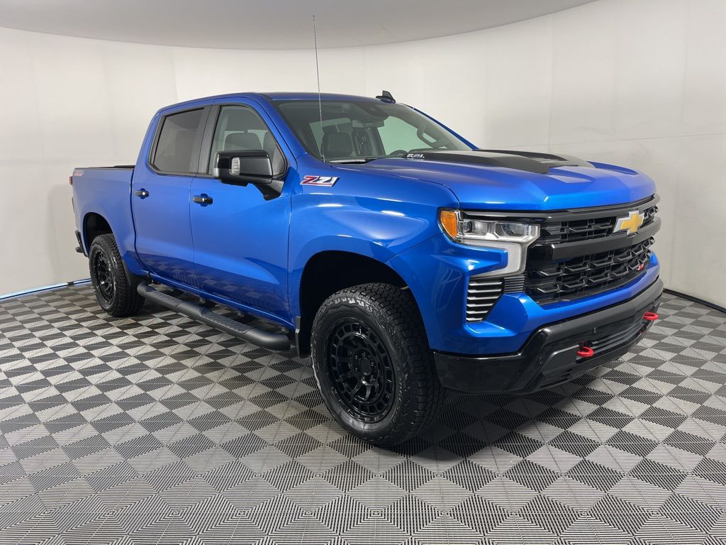 Thumbnail: 2024 Chevrolet Silverado 1500 - 18