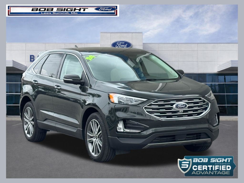 2024 Ford Edge Titanium