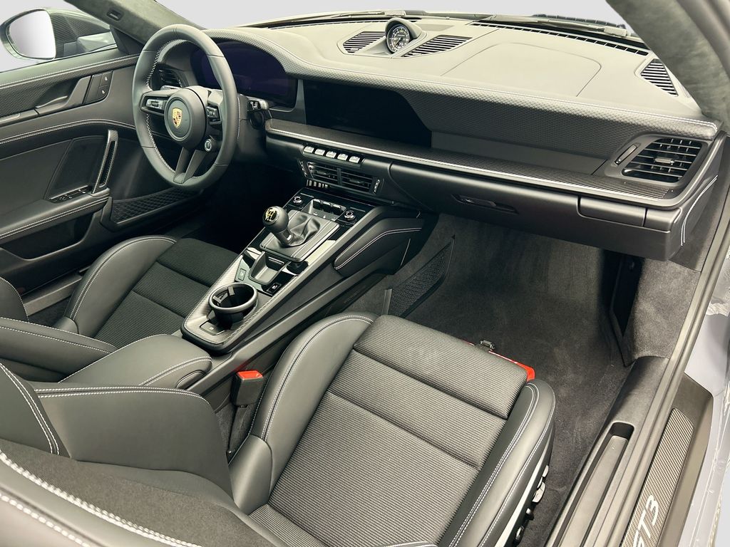 Thumbnail: 2026 Porsche 911 - 20