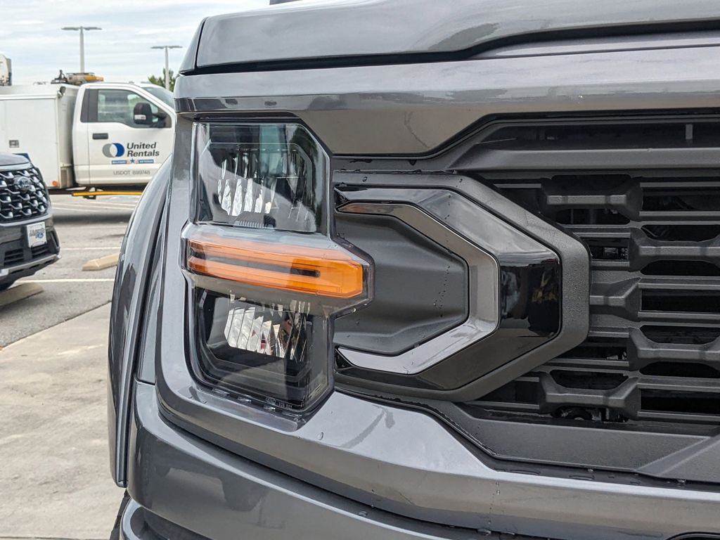 2025 Ford F-150 Black Widow