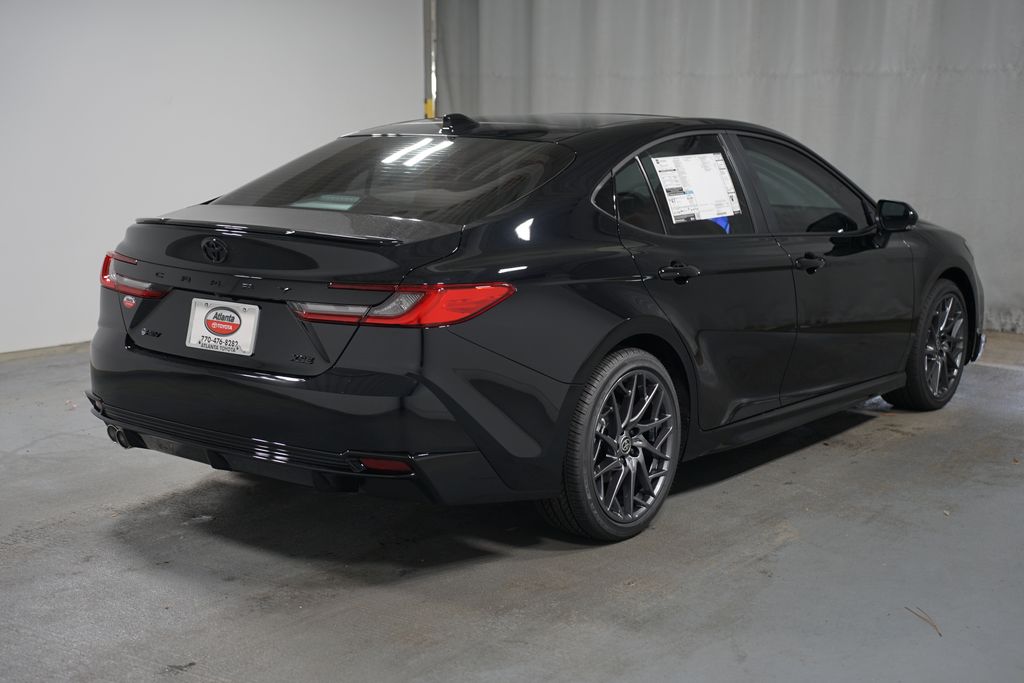 2025 Toyota Camry XSE 8