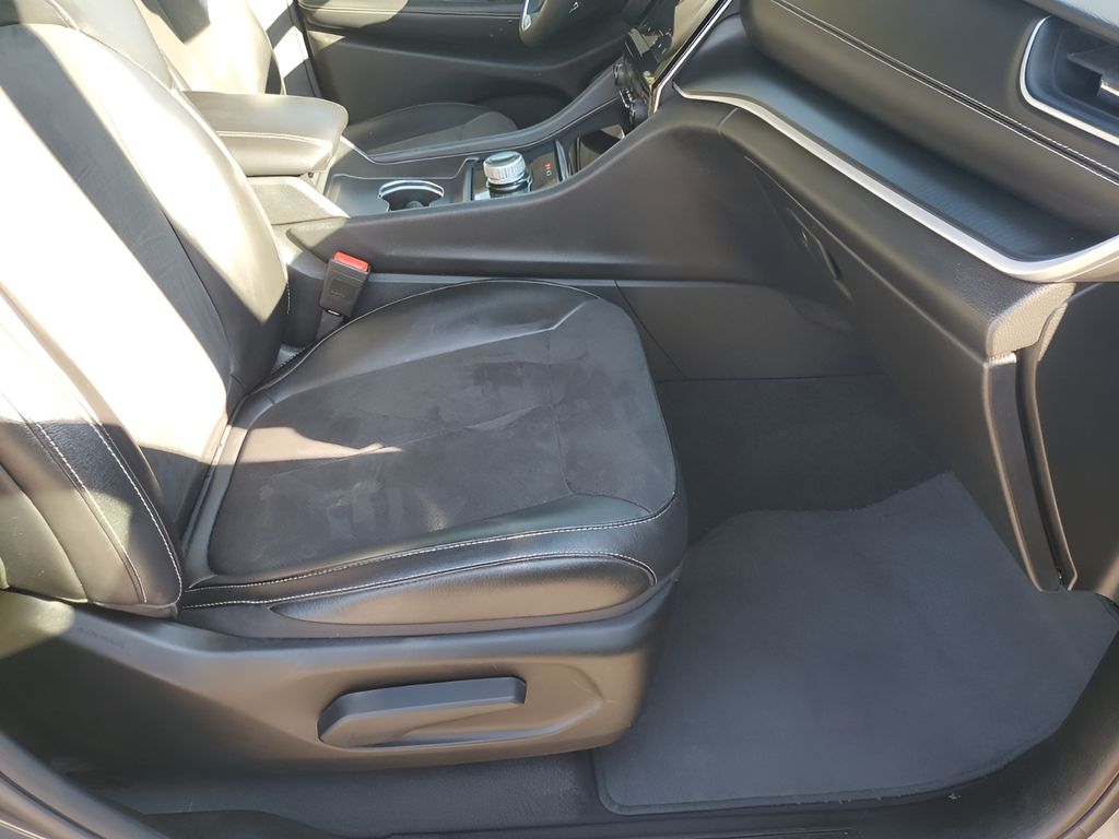 Used Car 2023 Jeep Grand Cherokee  Altitude X For Sale Under $30,000 In Austin, Texas