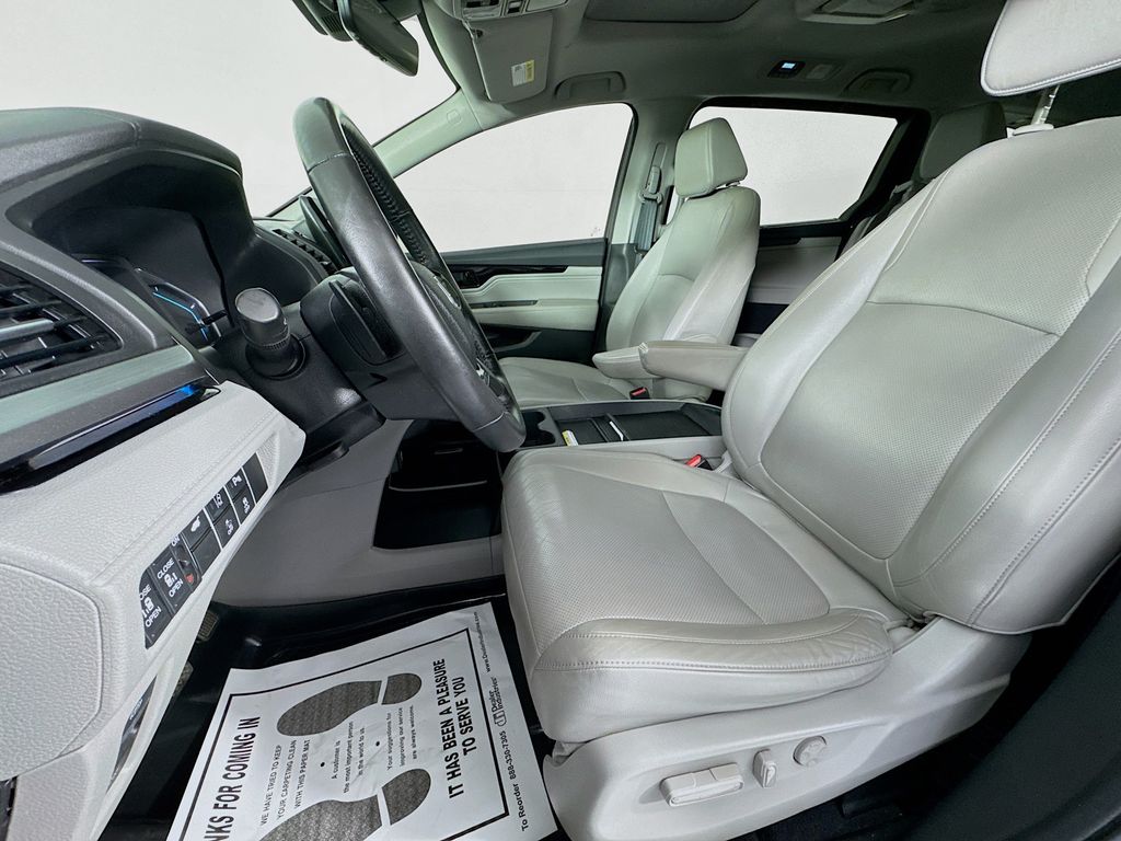 Used Car 2020 Honda Odyssey  Elite For Sale Under $25,000 In Austin, Texas