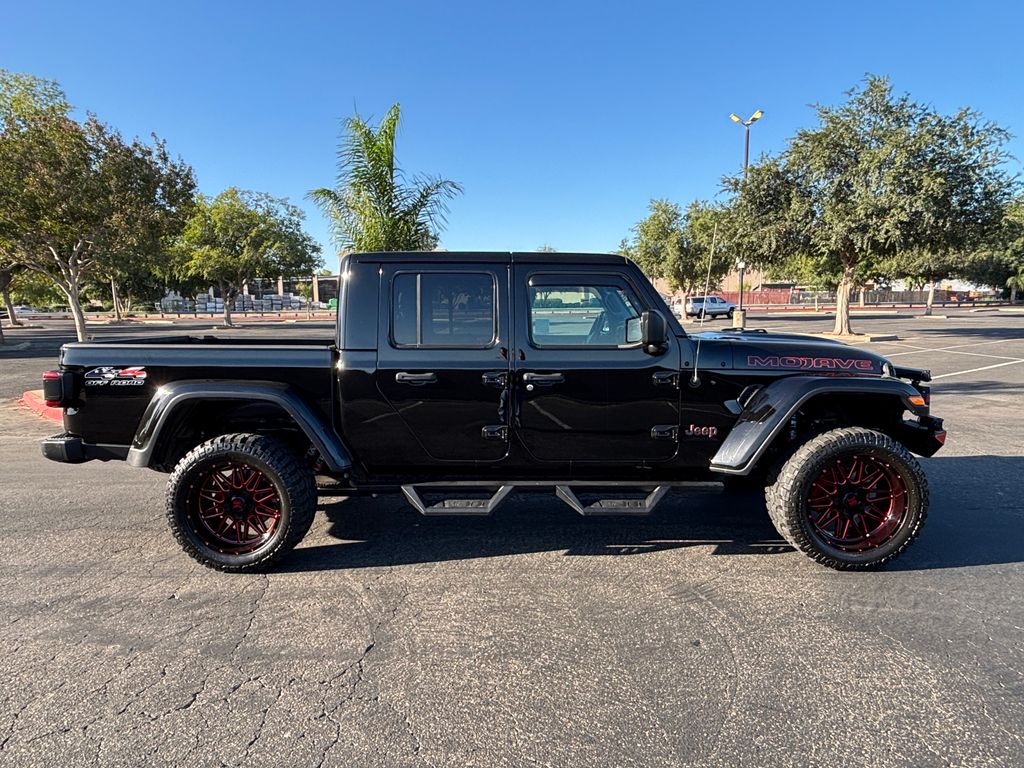 Thumbnail: 2020 Jeep Gladiator - 4